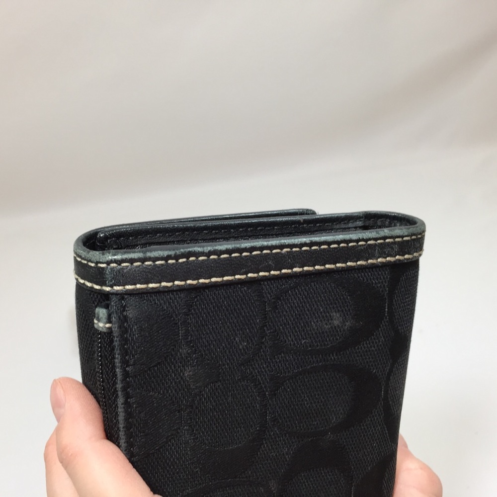 Coach Checkbook Wallet - Picture 4 of 5
